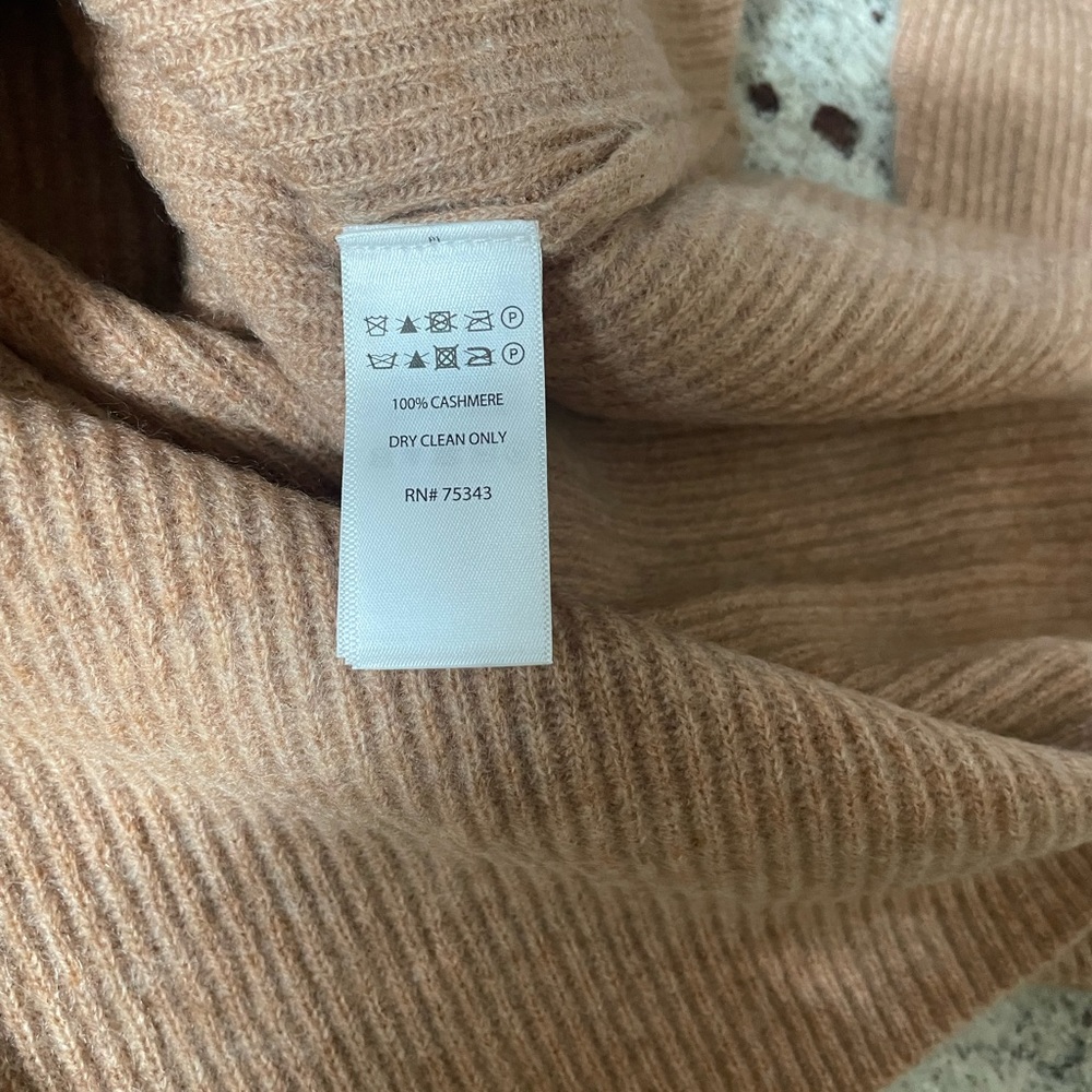 Ribbed 2-Ply Cashmere Sweater - Zip Neck from Rachel Zoe - Picture 7 of 7